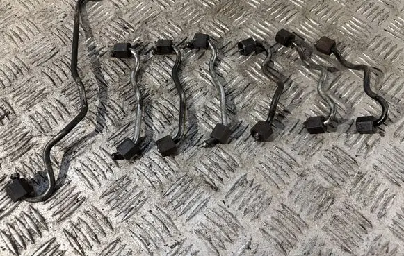 BMW 5 E60 E61 Fuel line pipe