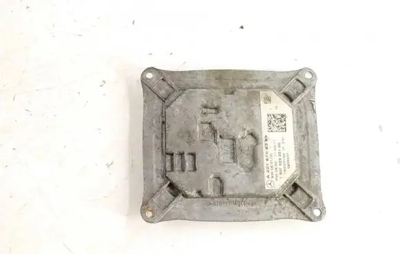 Mercedes-Benz S W221 Xenon control unit/module 2218706389 A2218706389