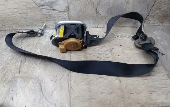 Nissan Murano Z50 Front seatbelt TKAF2EG410