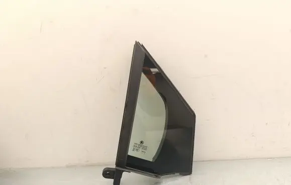 Skoda Enyaq iV Front door vent window glass four-door 5LA845114
