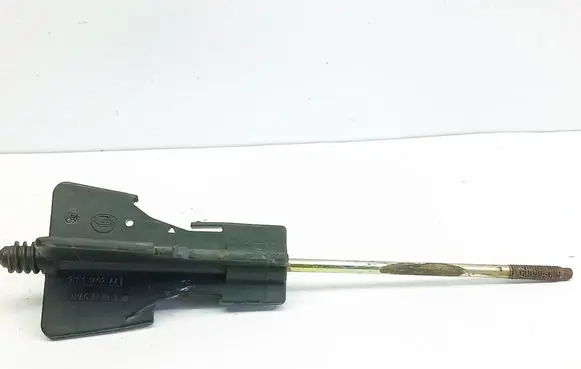Ford Focus Spare wheel bolt 2M511402AA
