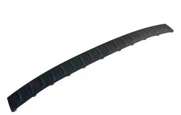 Trunk/boot lower side trim panel