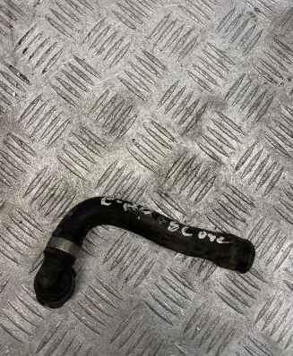 Engine coolant pipe/hose