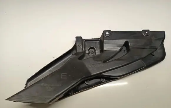 Subaru Outback Air intake duct part 46012AJ00A