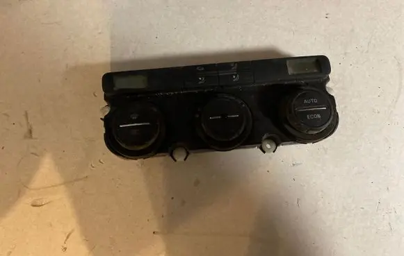Skoda Octavia Mk2 (1Z) Climate control unit 1Z0907044AB
