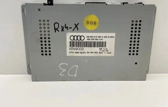 Radio/CD/DVD/GPS head unit