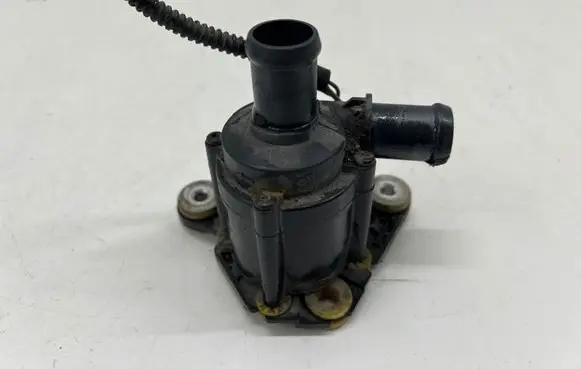 Porsche Panamera (971) Electric auxiliary coolant/water pump 06H121601P
