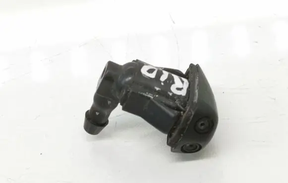 Toyota RAV 4 (XA20) Windshield washer spray nozzle 