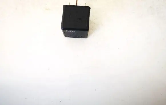 Volvo S60 Other relay 9441158 v23134-j52-x346