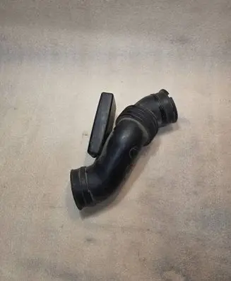 Subaru Legacy Air intake duct part 