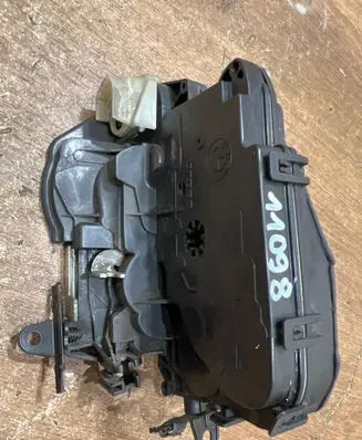 BMW 3 E90 E91 Front door lock 7059968