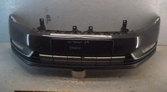 Volkswagen PASSAT B7 Front bumper 3AA807221