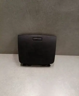 Volkswagen Touareg II Glove box 7P6857922