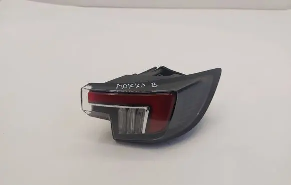 Opel Mokka B Rear/tail lights 9833721980
