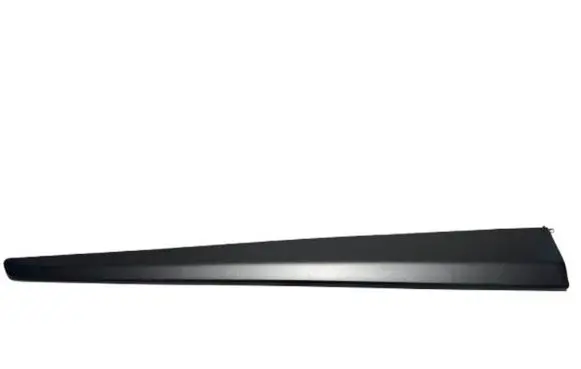 Hyundai i10 Front door trim (molding) 87721B9000