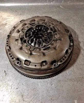 Renault Koleos I Flywheel 8200620330 1425E22VE