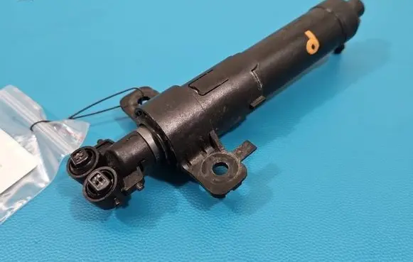 Renault Kadjar Headlight washer spray nozzle 286411192R IMPRK1525047