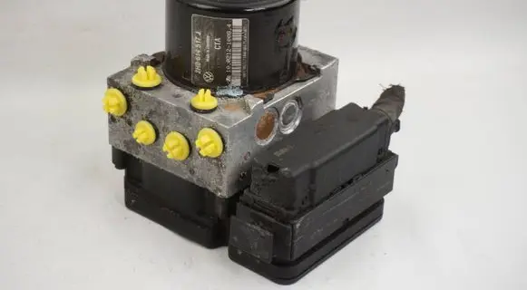 Volkswagen Amarok ABS Pump 2H0614517J 2H0907379Q