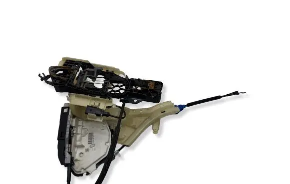 Volkswagen PASSAT CC Front door lock 5N1837016E