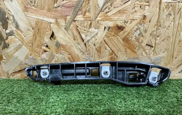 Opel Astra K Front bumper mounting bracket 39086892