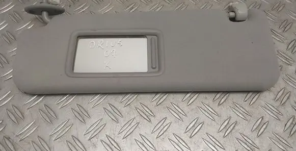 Toyota Prius (NHW20) Sun visor