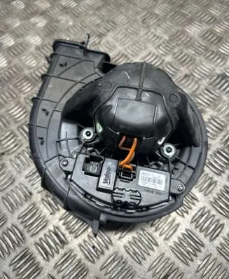 BMW X5M F85 Heater fan/blower T1028989C