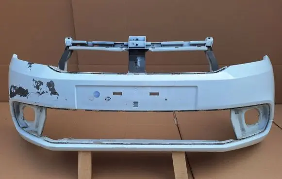 Dacia Sandero II Front bumper 620223900R