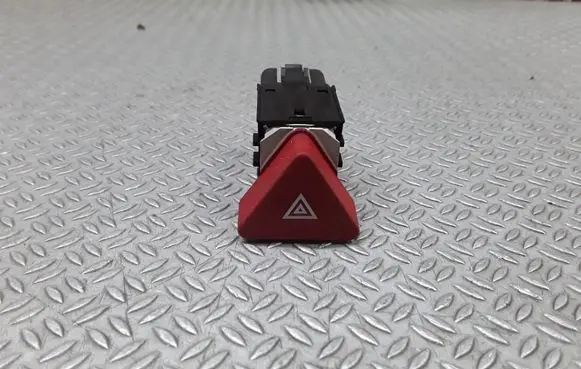 Volkswagen Golf Plus Hazard light switch 5M0953509A