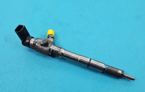 Seat Ibiza IV (6J,6P) Fuel injector 03L130277B IMPRK1508872