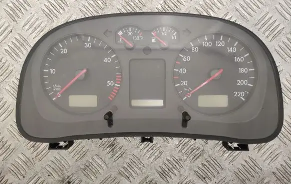 Volkswagen Golf IV Speedometer (instrument cluster) 1J0919860C 1036045007
