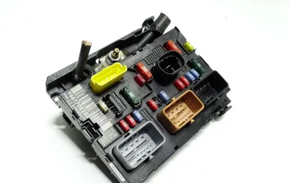 Peugeot 307 BSM Control unit 9661708280