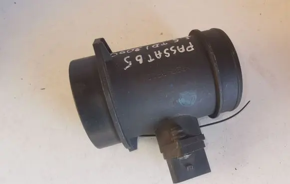Audi A6 S6 C5 4B Mass air flow meter 0281002429 059906461E