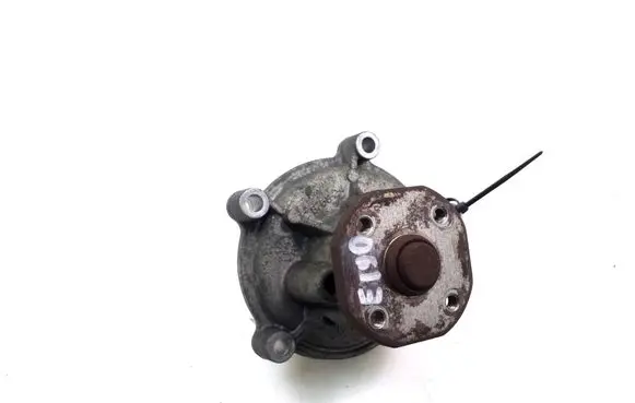 Mercedes-Benz A W169 Water pump R2662010101