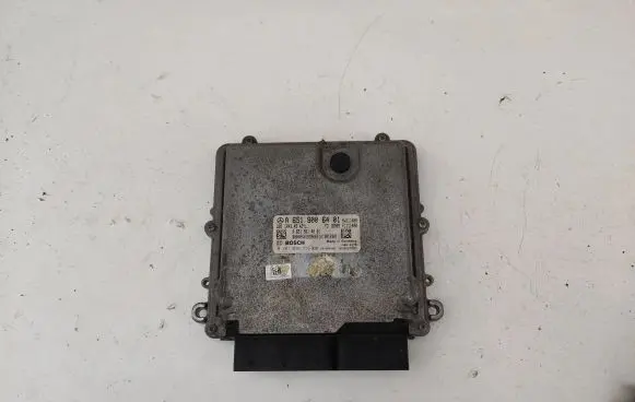 Mercedes-Benz C W205 Engine control unit/module A6519006401 A6519014001 0281030556