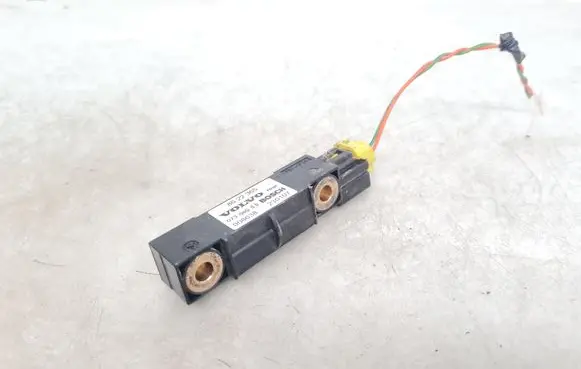Volvo XC70 Airbag deployment crash/impact sensor 8622365