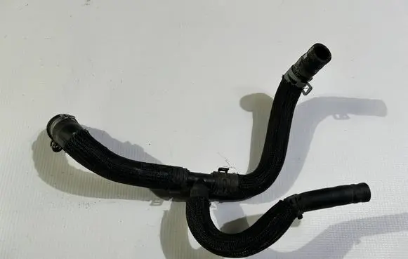Chrysler Pacifica Engine coolant pipe/hose 3379aa