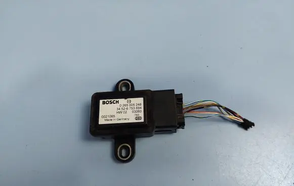BMW X5 E53 ABS wheel speed sensor 34526753694 0265005248