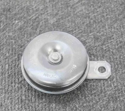 Toyota RAV 4 (XA40) Horn signal E13000030