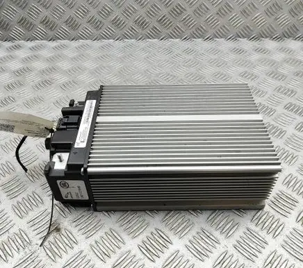 Land Rover Discovery 5 Hybrid / electric car battery L8B210C784BB