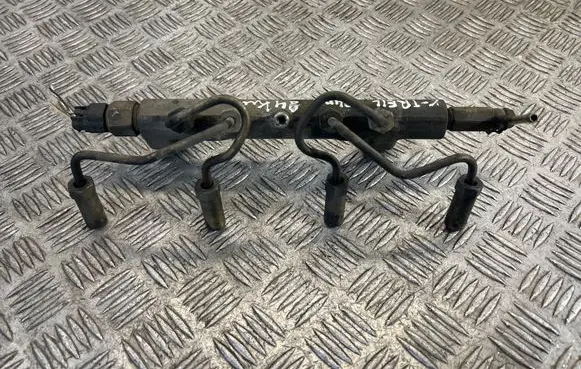 Fuel main line pipe