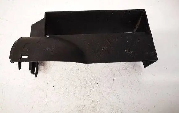 Volkswagen Touran I Air intake duct part 1K0805962A