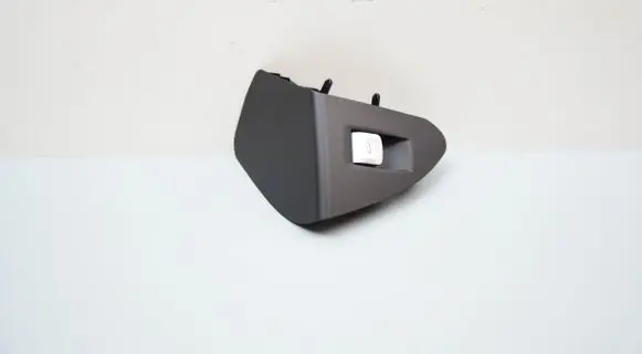 BMW 7 G11 G12 Tailgate/boot open switch button 9299459