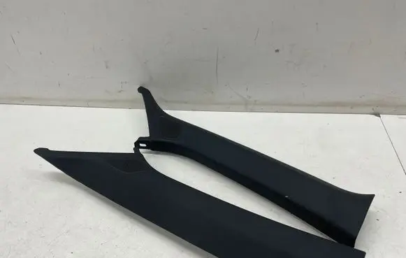 Audi A3 8Y (A) pillar trim 8Y0867233B 8Y0867234B
