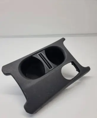 Cup holder front