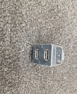 Tesla Model S USB socket connector 100481501B