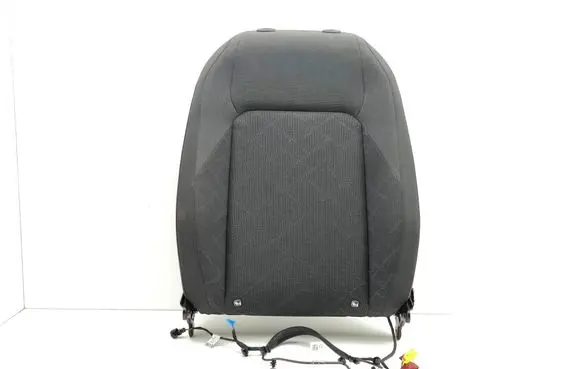 Volkswagen Golf VIII Front passenger seat 