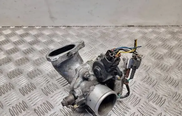 Toyota Avensis T250 Throttle valve 27020 3B22