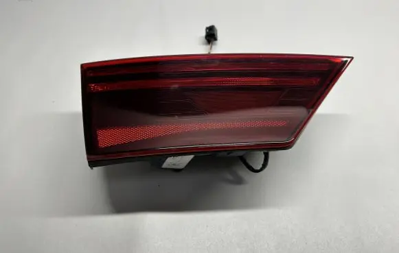 KIA Cerato Tailgate rear/tail lights 92403M70