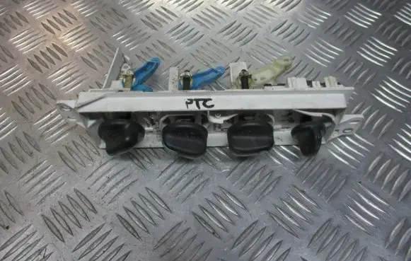 Chrysler PT Cruiser Interior fan control switch 