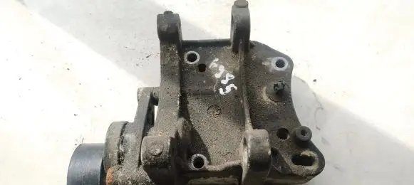 Citroen C3 Engine mounting bracket 9659197780